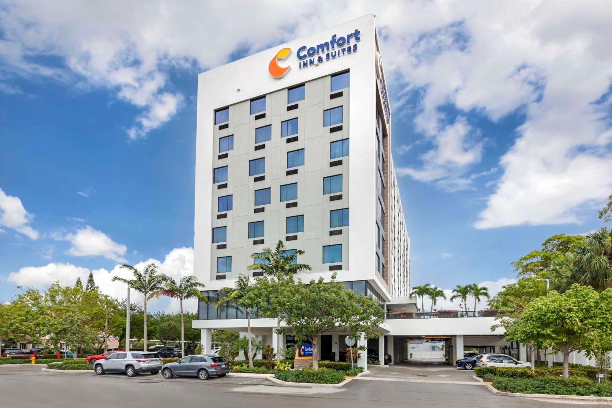 Comfort Inn & Suites Miami International Airport Miami Springs Ngoại thất bức ảnh