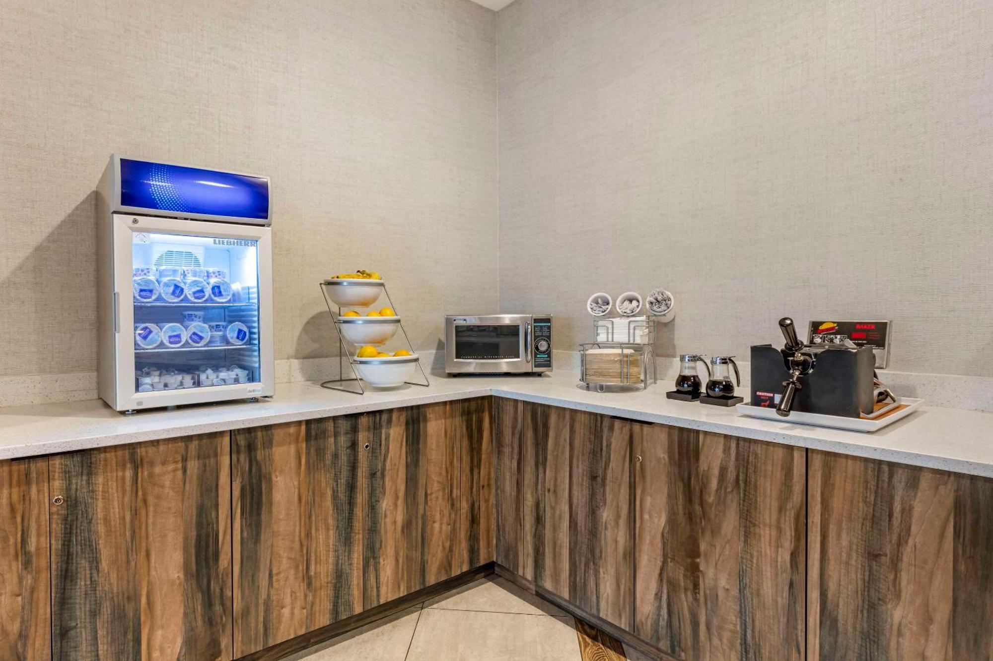 Comfort Inn & Suites Miami International Airport Miami Springs Ngoại thất bức ảnh